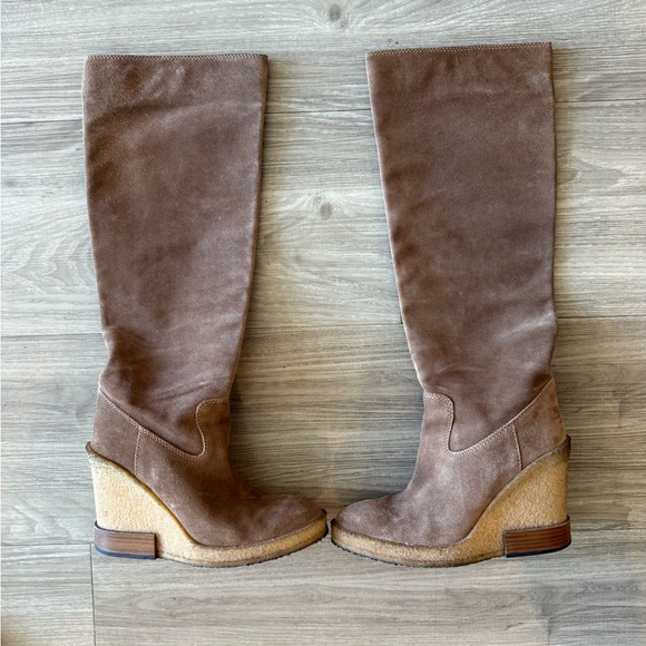Tods Tan Suede Boots with Platform Gum Heel - Size 38.5 - Picture 5 of 8